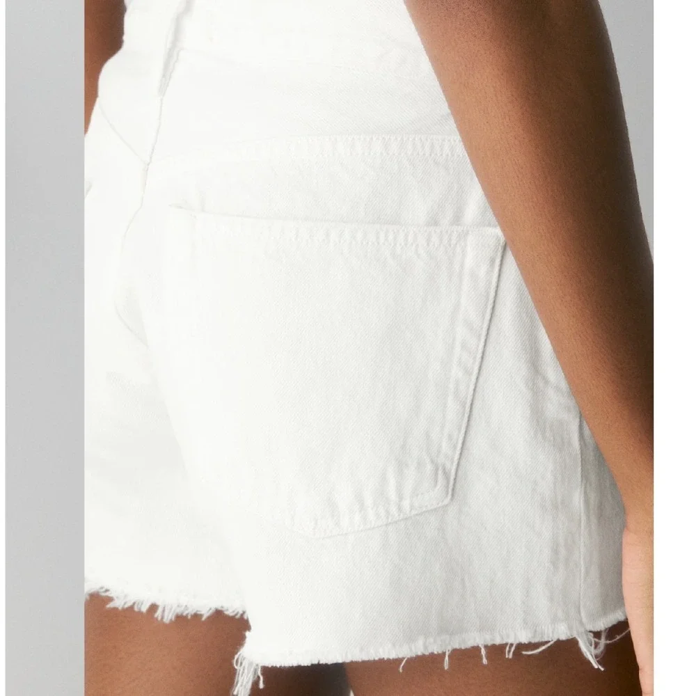 AGOLDE Mid-Rise Cut-Off Denim Shorts Repose White Button Fly Parker 26